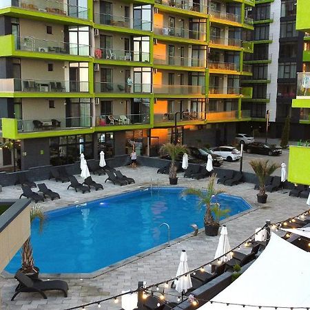 Moon Sea View Apartment - Spa N Pools Resort Mamaia Bagian luar foto