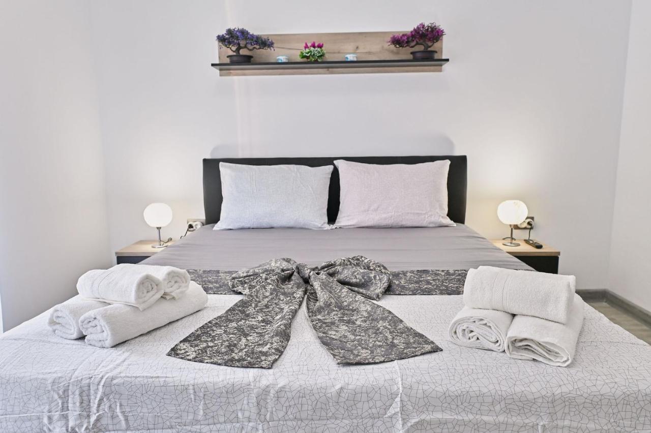 Moon Sea View Apartment - Spa N Pools Resort Mamaia Bagian luar foto