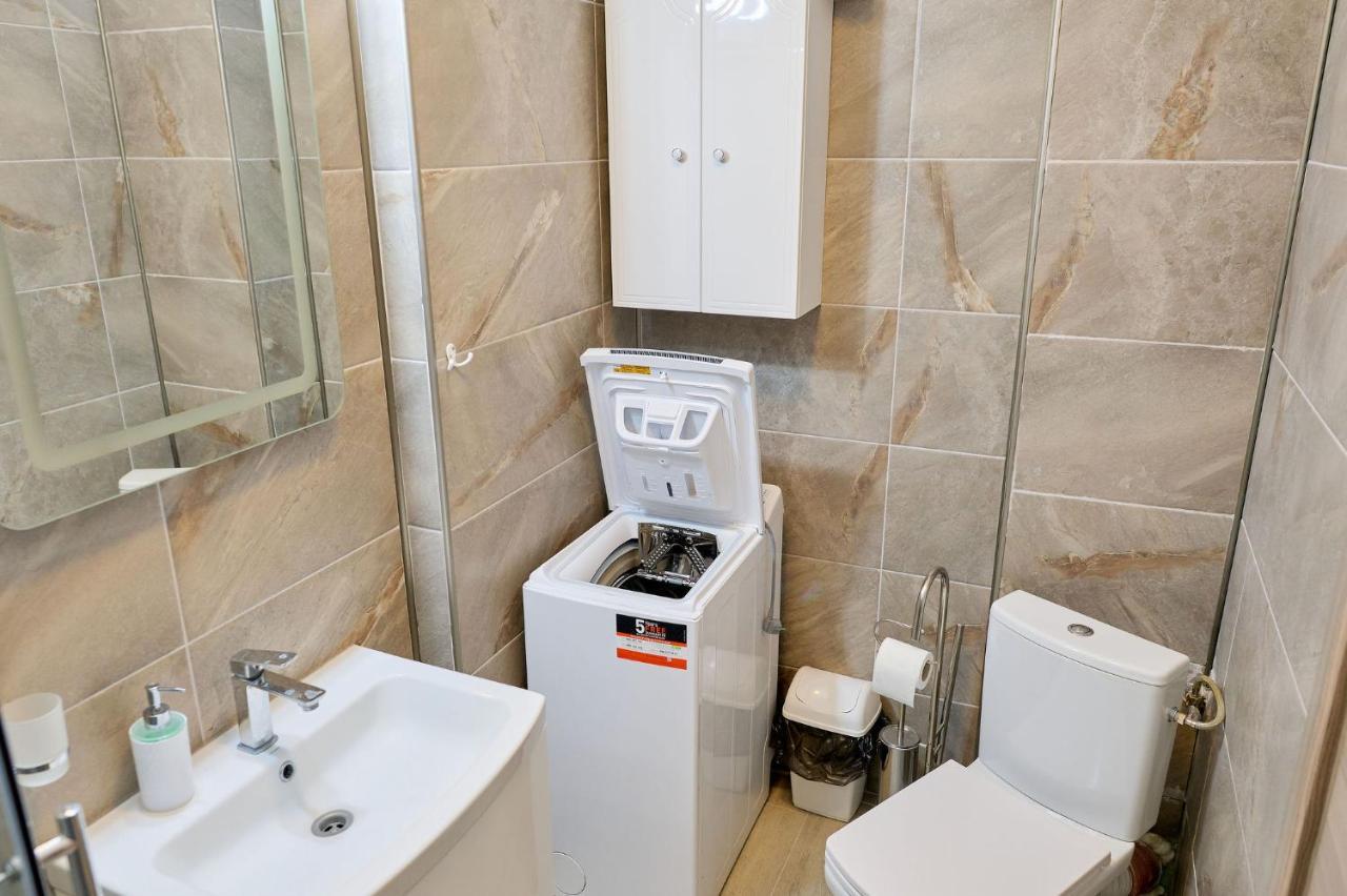 Moon Sea View Apartment - Spa N Pools Resort Mamaia Bagian luar foto